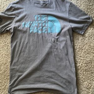 Mens North Face shirt